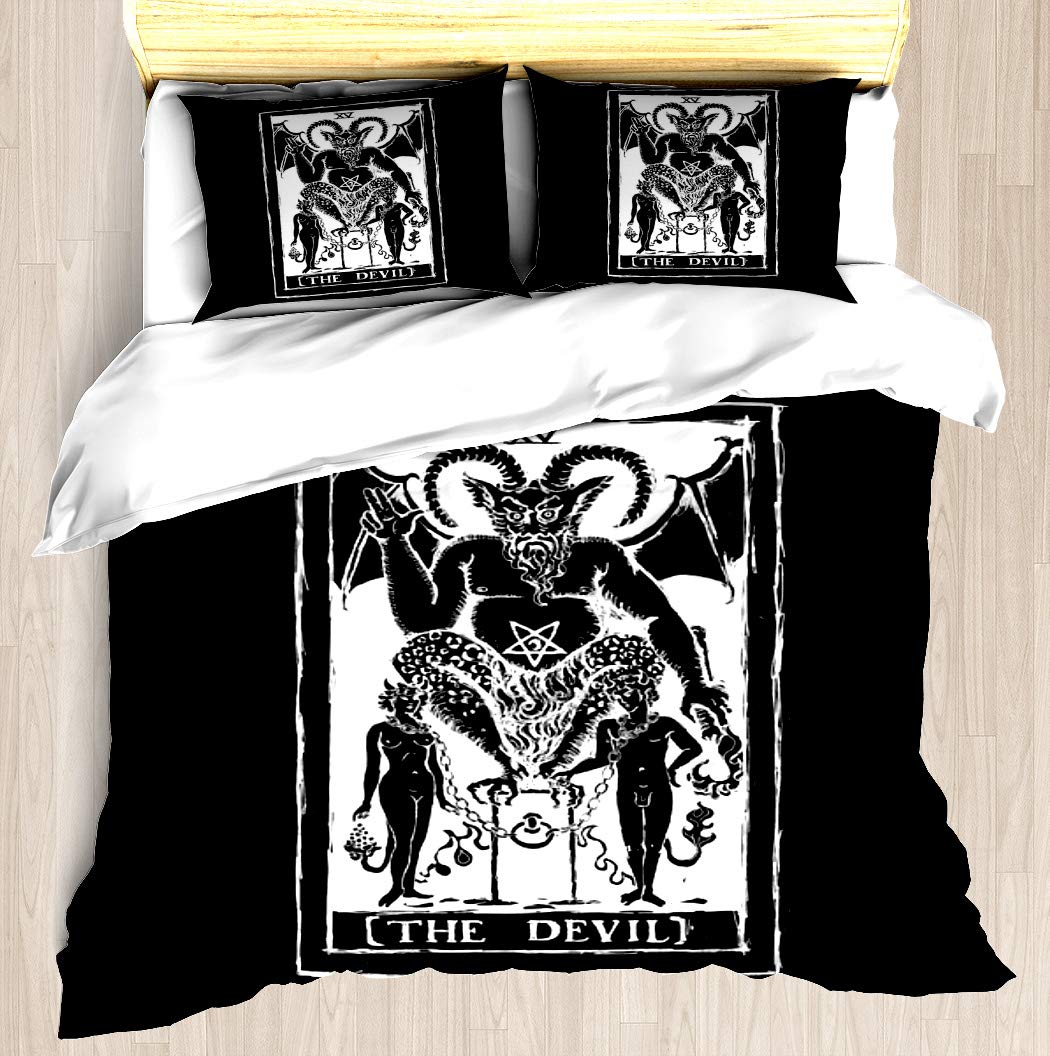 Creating Your Creepy and Eerie Gothic Dorm Room - Goth Shopaholic